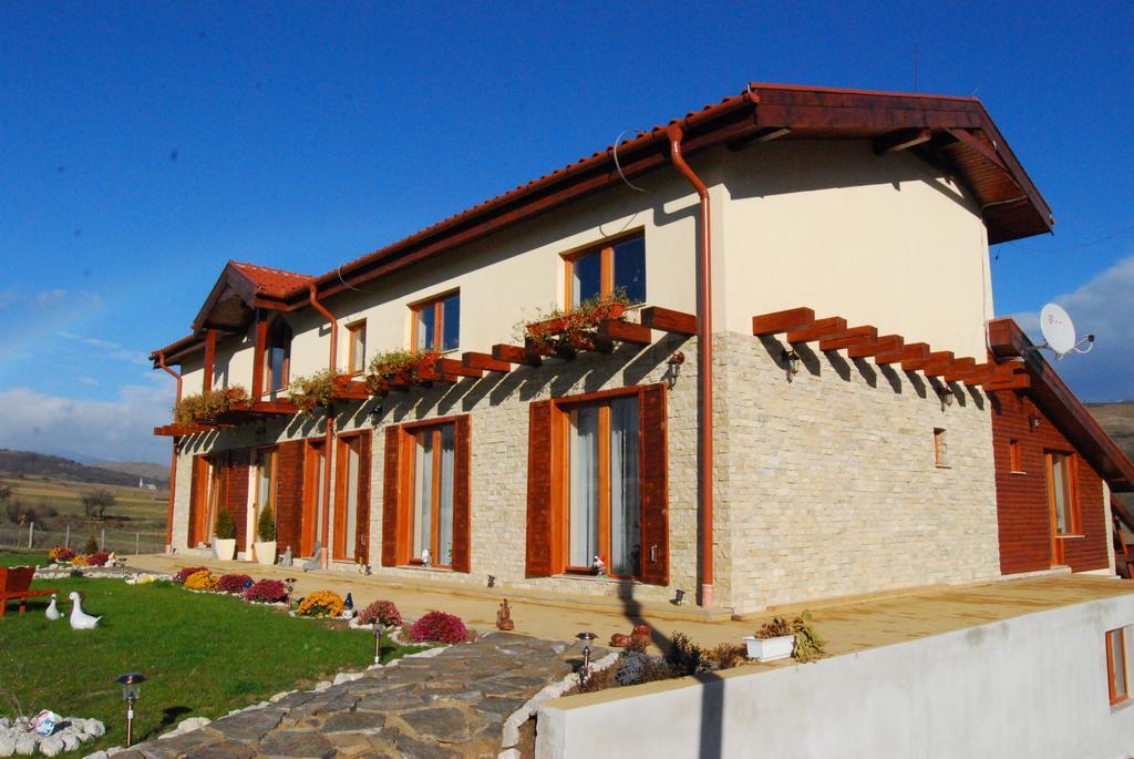 Agropensiunea Cosette Benic Exterior foto